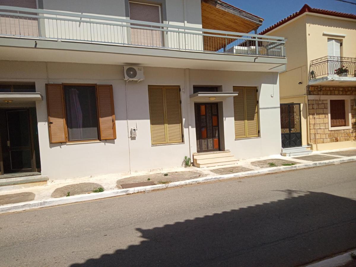 Tom House 1 Filiatrá Exterior foto